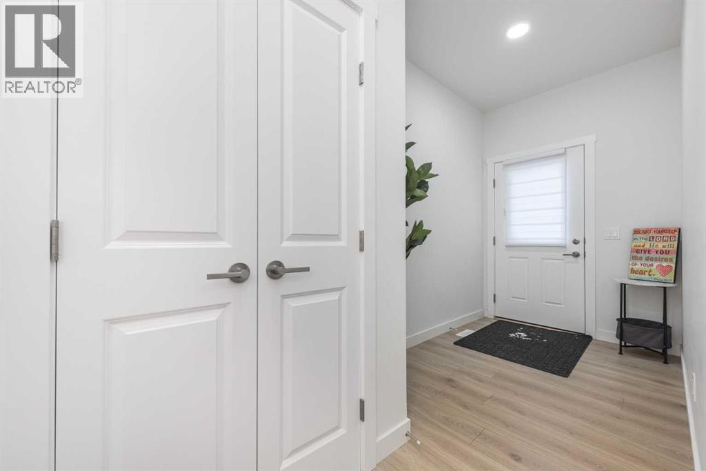 Single Family House for Sale in  Sora Terrace SE Hotchkiss Calgary 