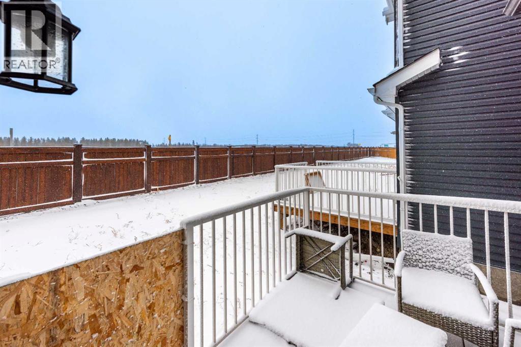 Single Family House for Sale in  Sora Terrace SE Hotchkiss Calgary 