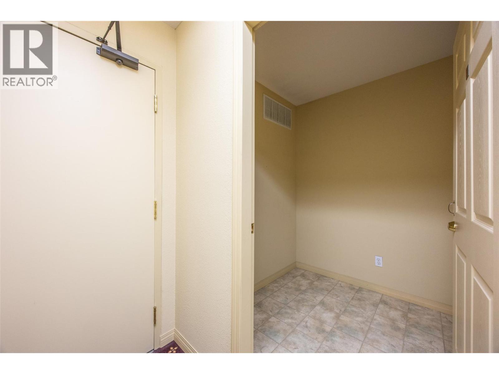 120 Vernon Avenue Unit# 312, Kamloops