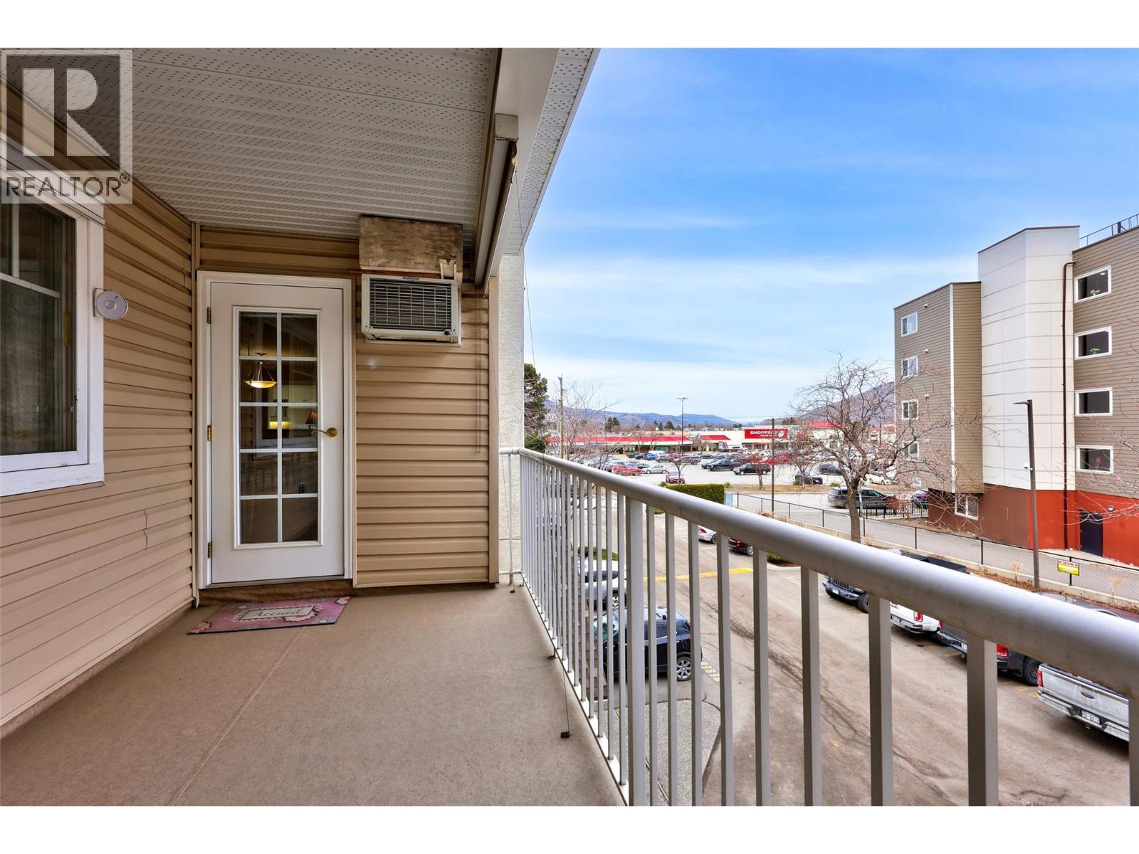 120 Vernon Avenue Unit# 312, Kamloops