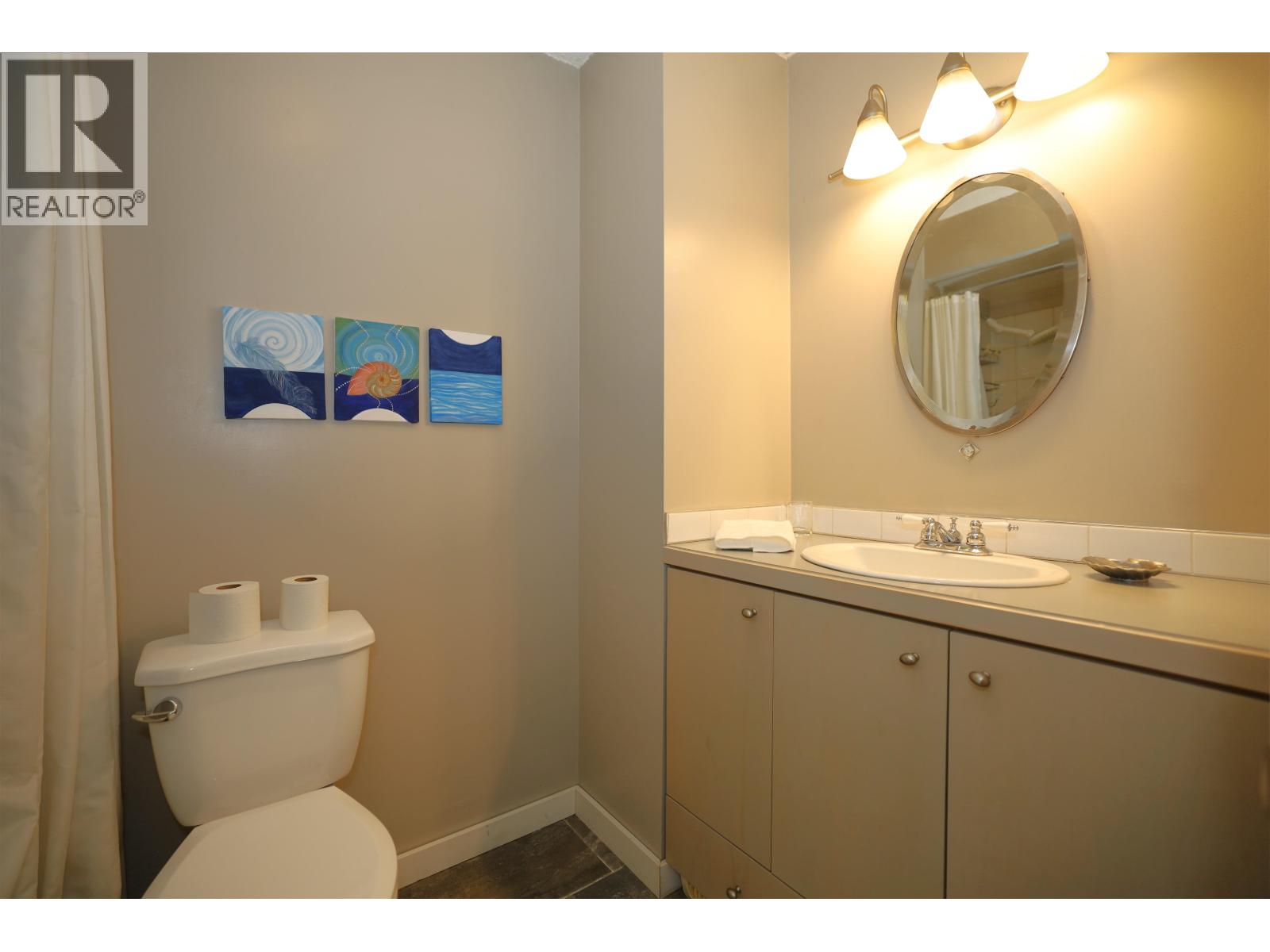 682 CRUCIL ROAD, Gibsons