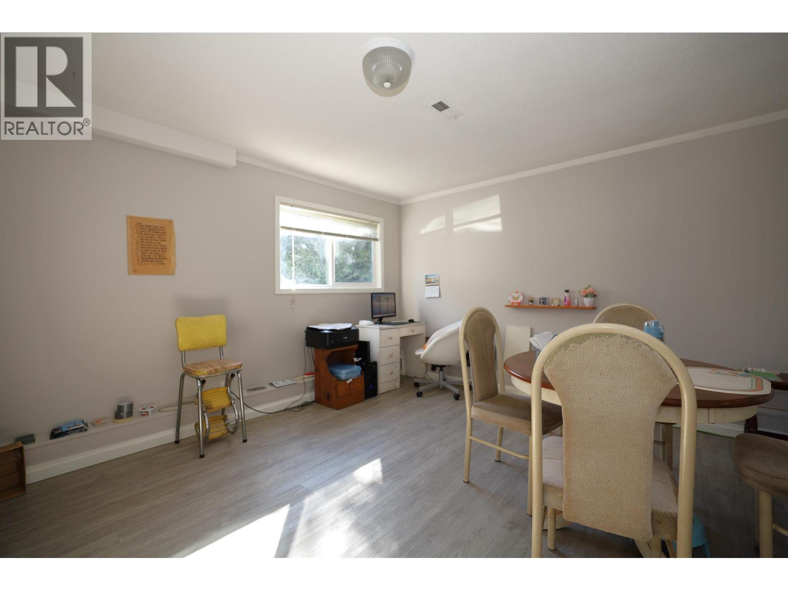 682 CRUCIL ROAD, Gibsons