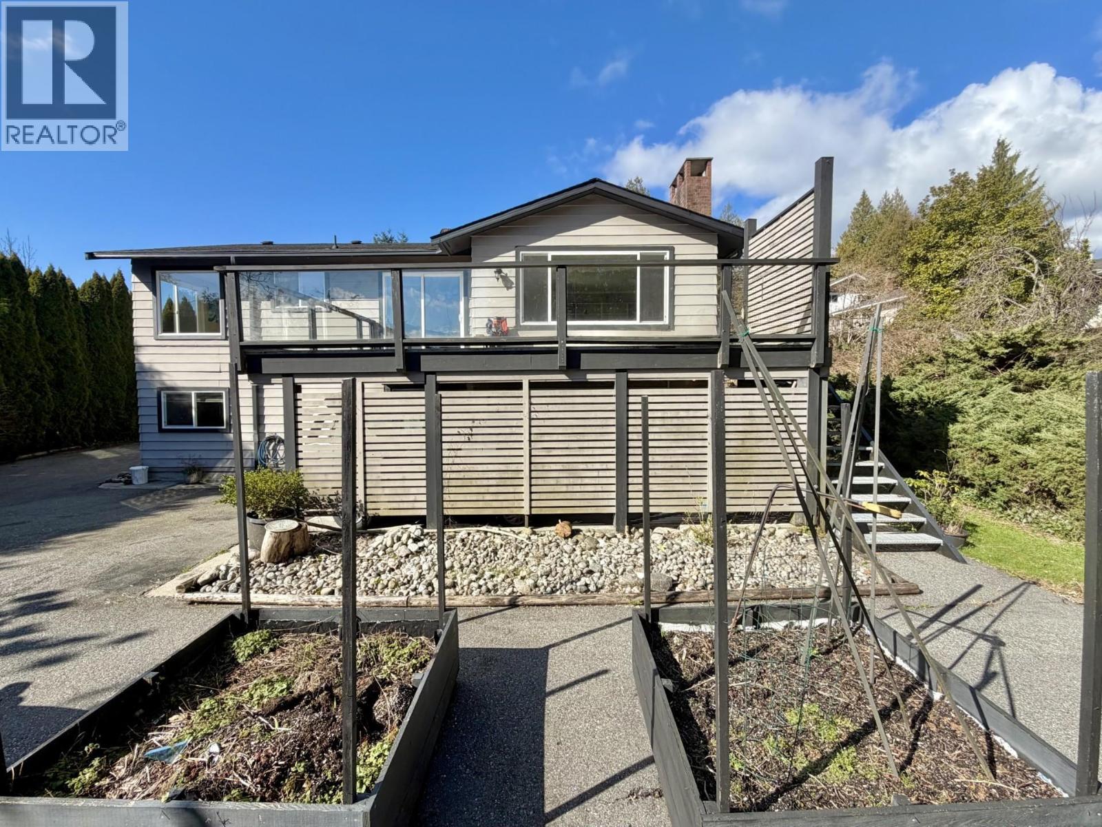682 CRUCIL ROAD, Gibsons