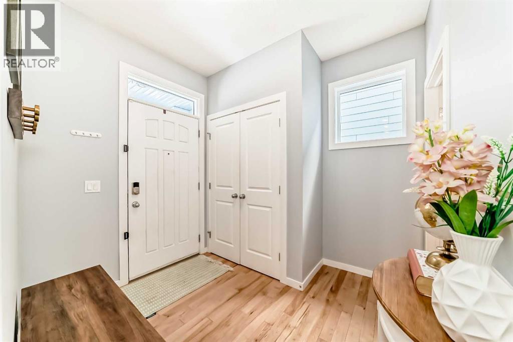 Single Family House for Sale in  Mahogany Heights SE Mahogany Calgary 