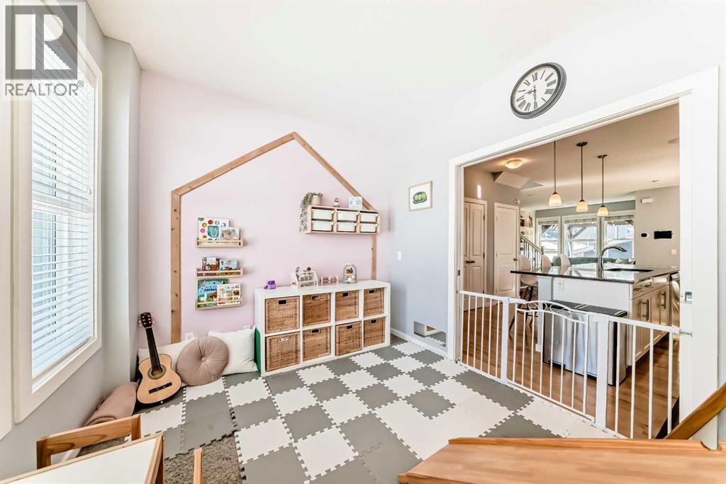 Single Family House for Sale in  Mahogany Heights SE Mahogany Calgary 