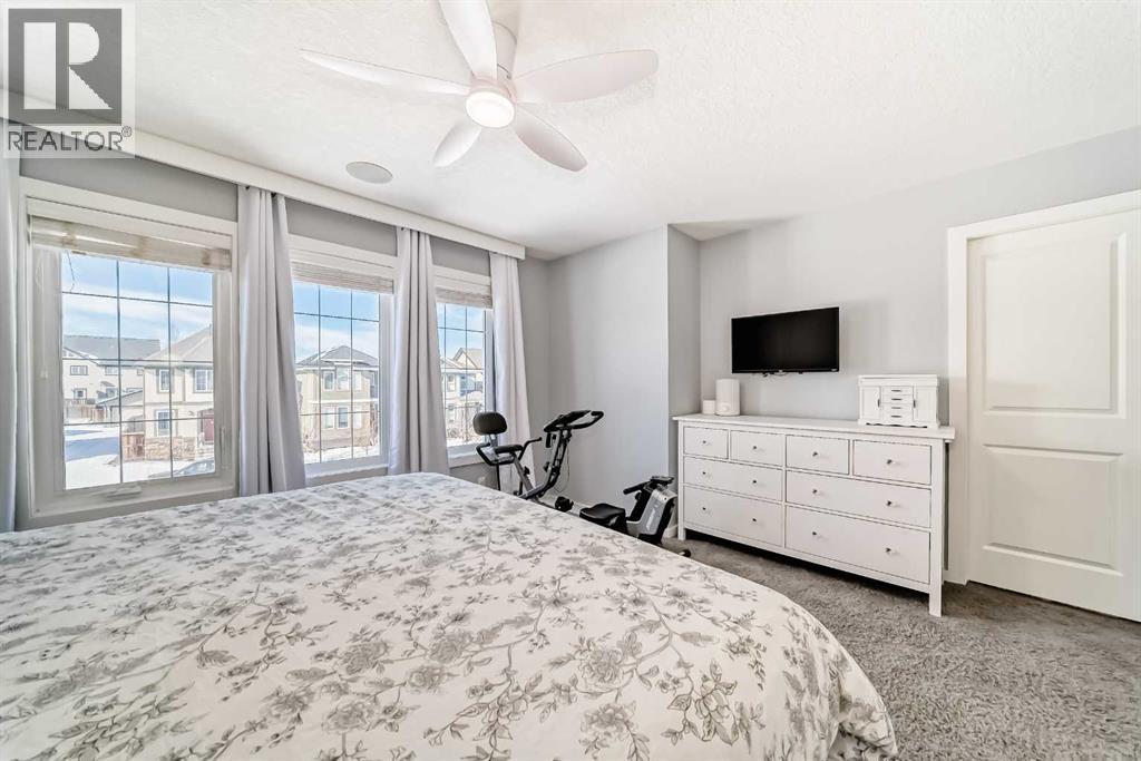 Single Family House for Sale in  Mahogany Heights SE Mahogany Calgary 