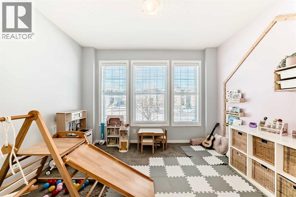 Single Family House for Sale in  Mahogany Heights SE Mahogany Calgary 