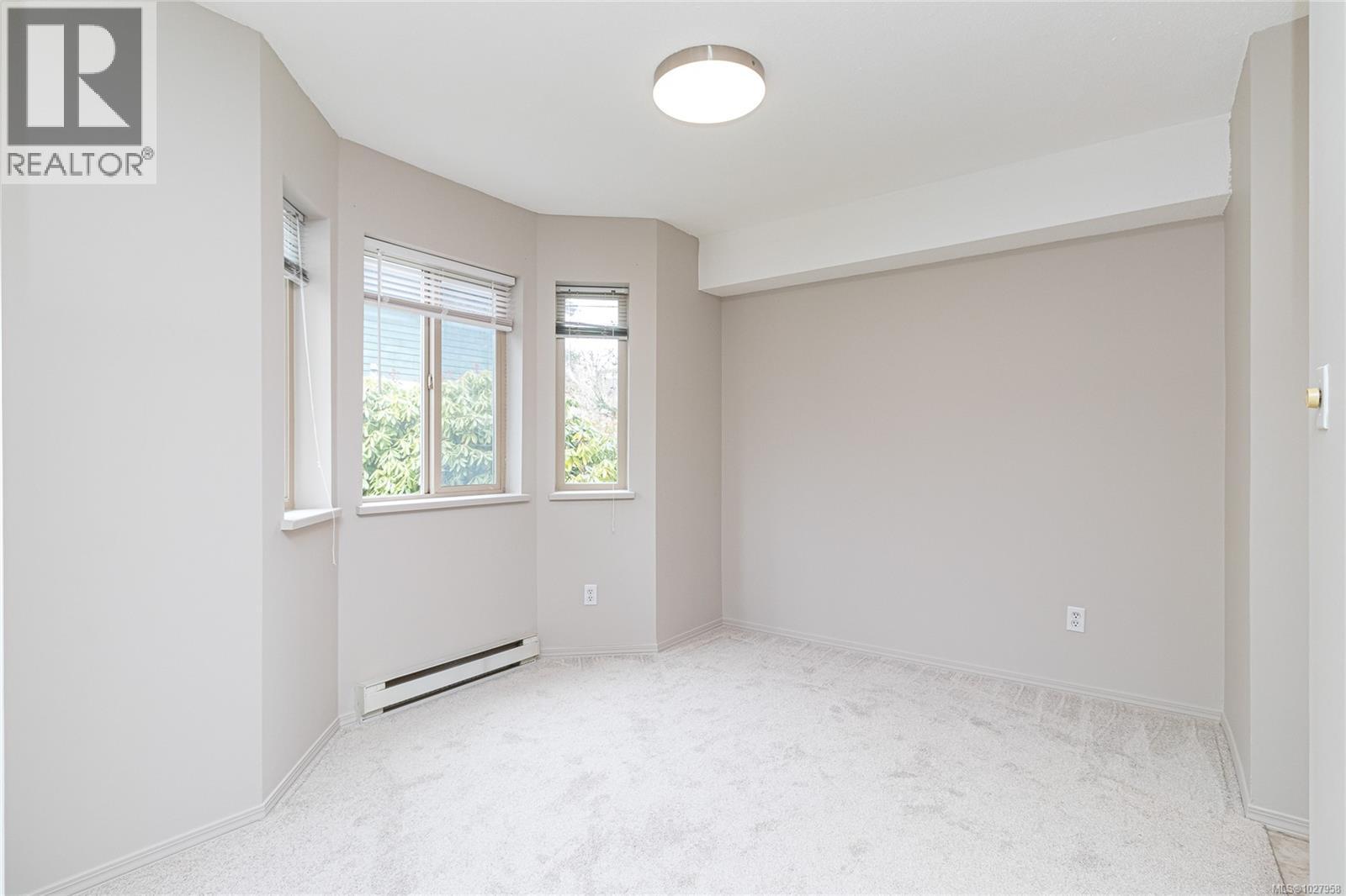 201 1270 Johnson St, Victoria