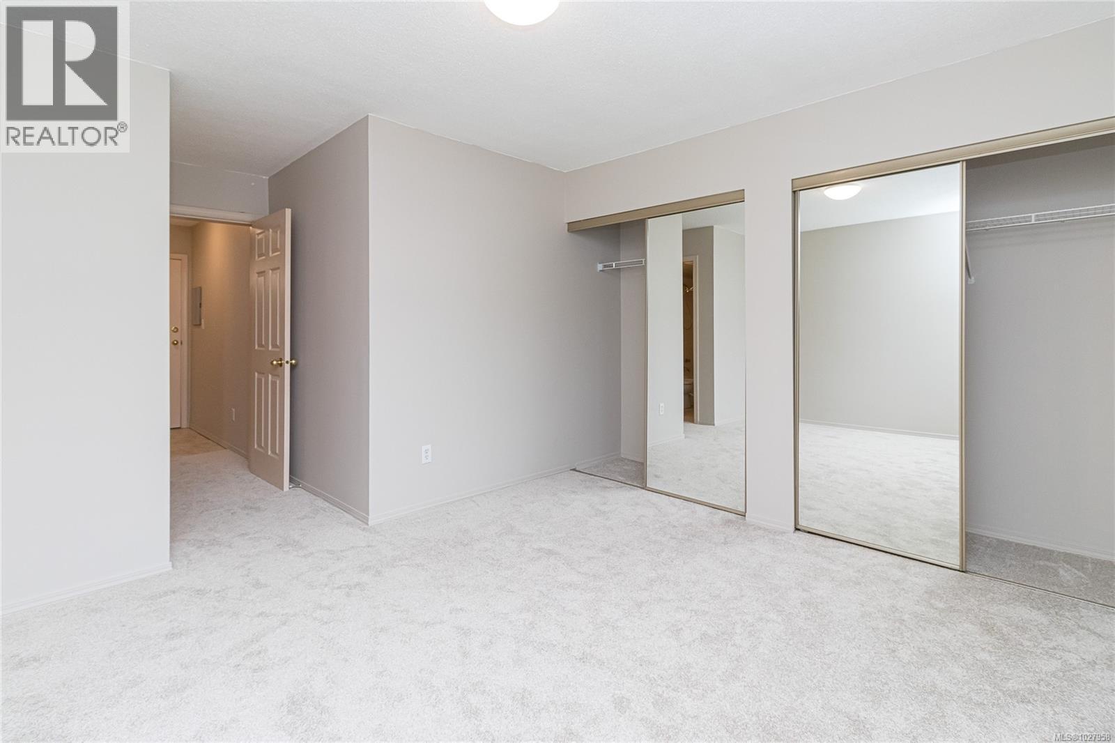 201 1270 Johnson St, Victoria