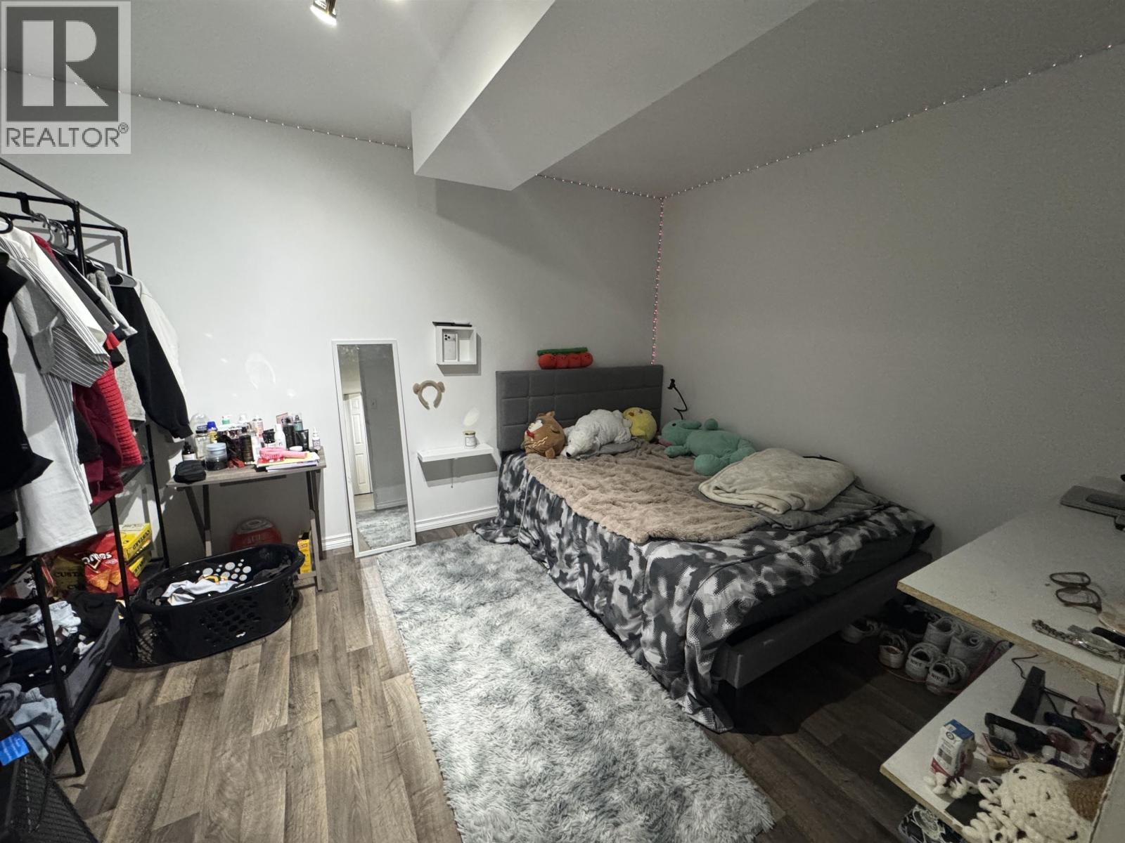 1235 CLARKE AVENUE - 20