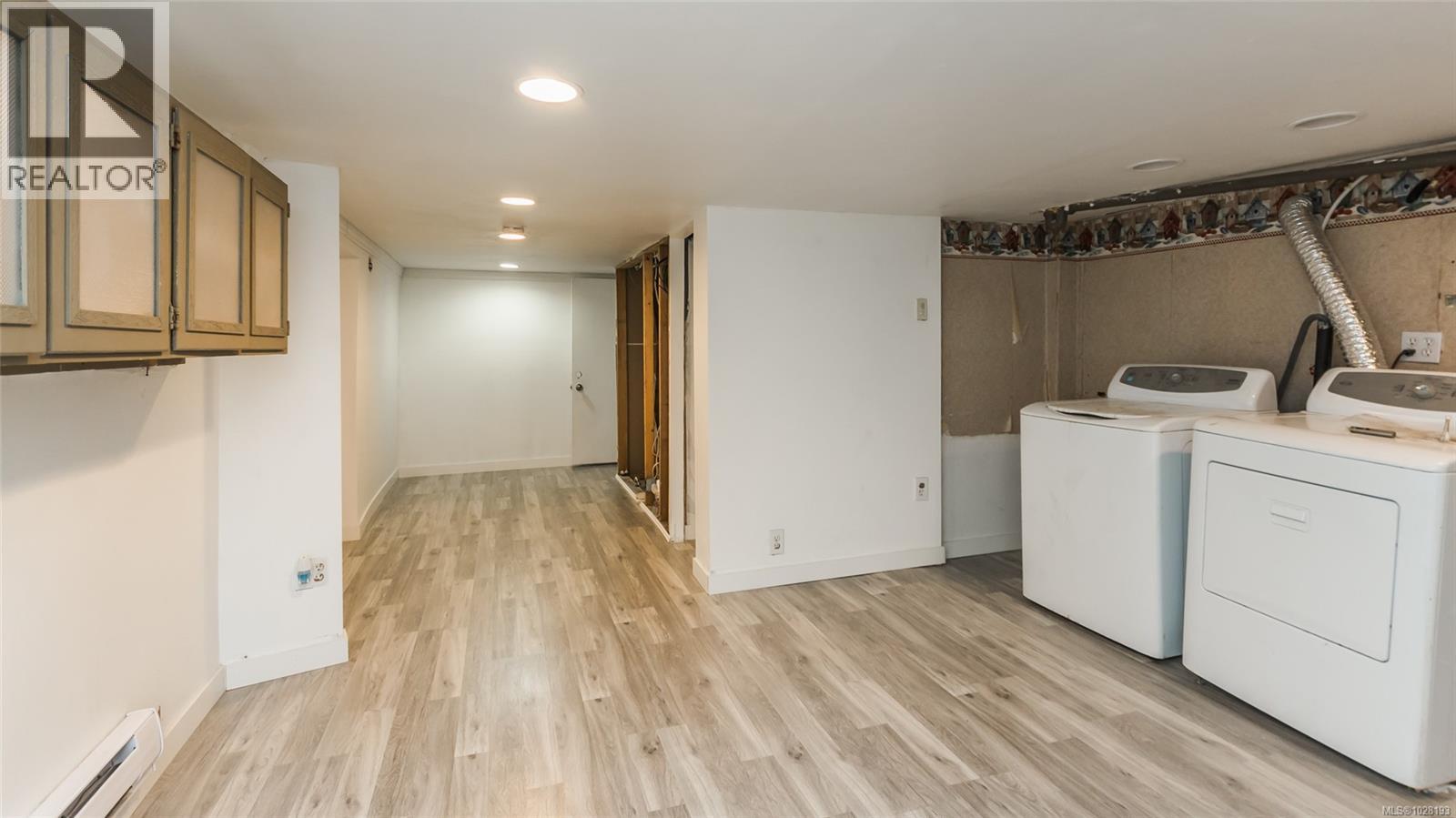 1250 TOWNSITE RD - 29