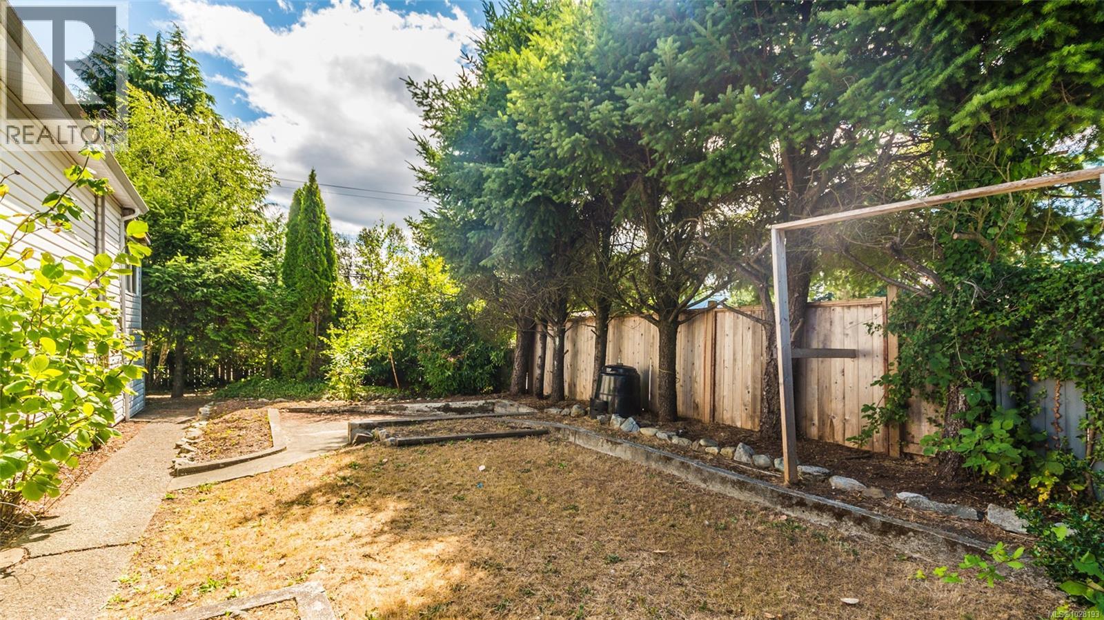 1250 TOWNSITE RD - 7