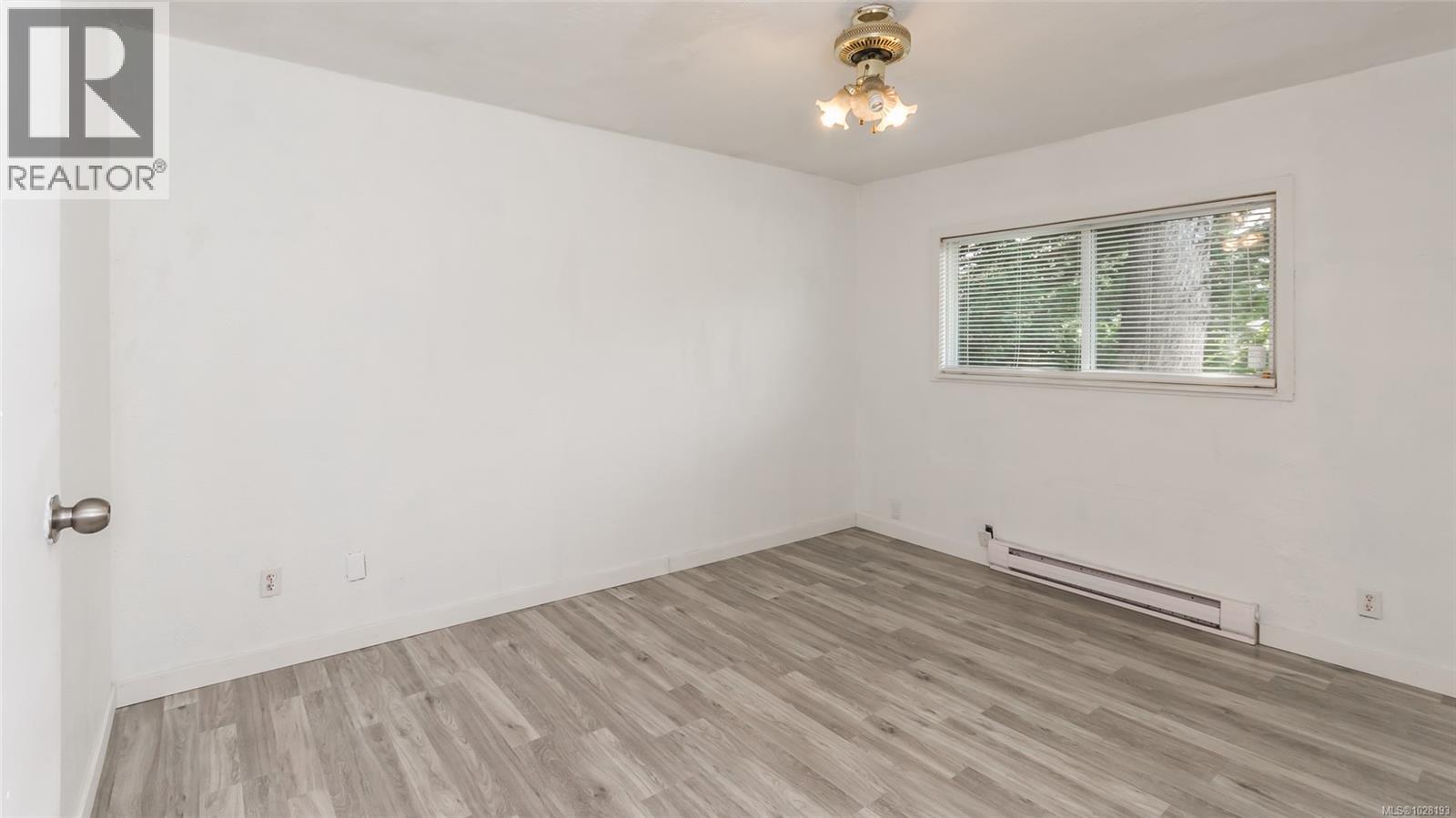 1250 TOWNSITE RD - 20