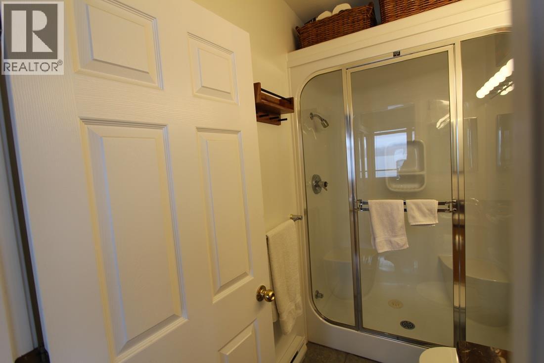 3935 Eagle Bay Road Unit# 1B, Eagle Bay