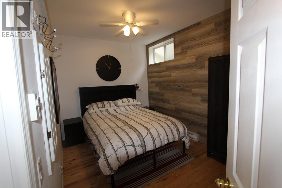 3935 Eagle Bay Road Unit# 1B, Eagle Bay