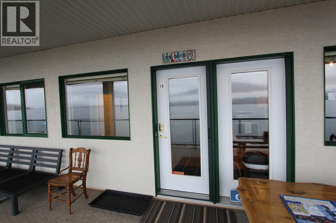 3935 Eagle Bay Road Unit# 1B, Eagle Bay