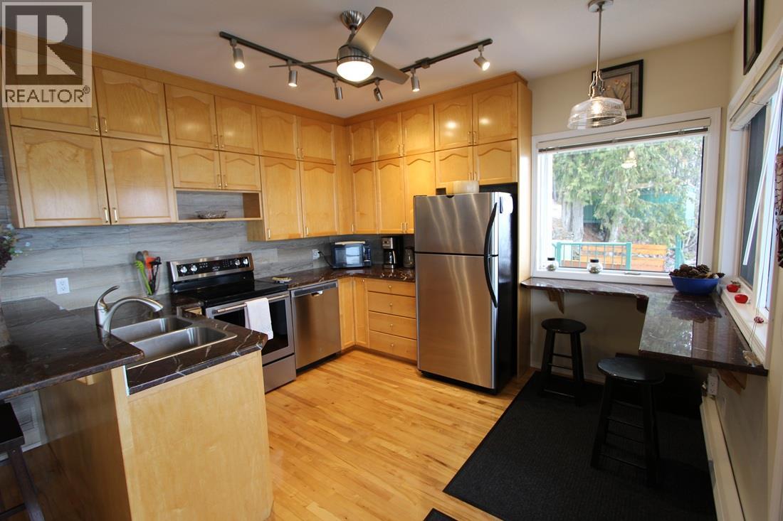 3935 Eagle Bay Road Unit# 1B, Eagle Bay