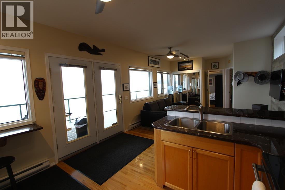 3935 Eagle Bay Road Unit# 1B, Eagle Bay