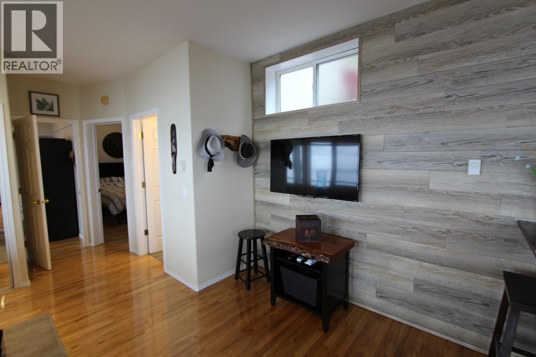 3935 Eagle Bay Road Unit# 1B, Eagle Bay