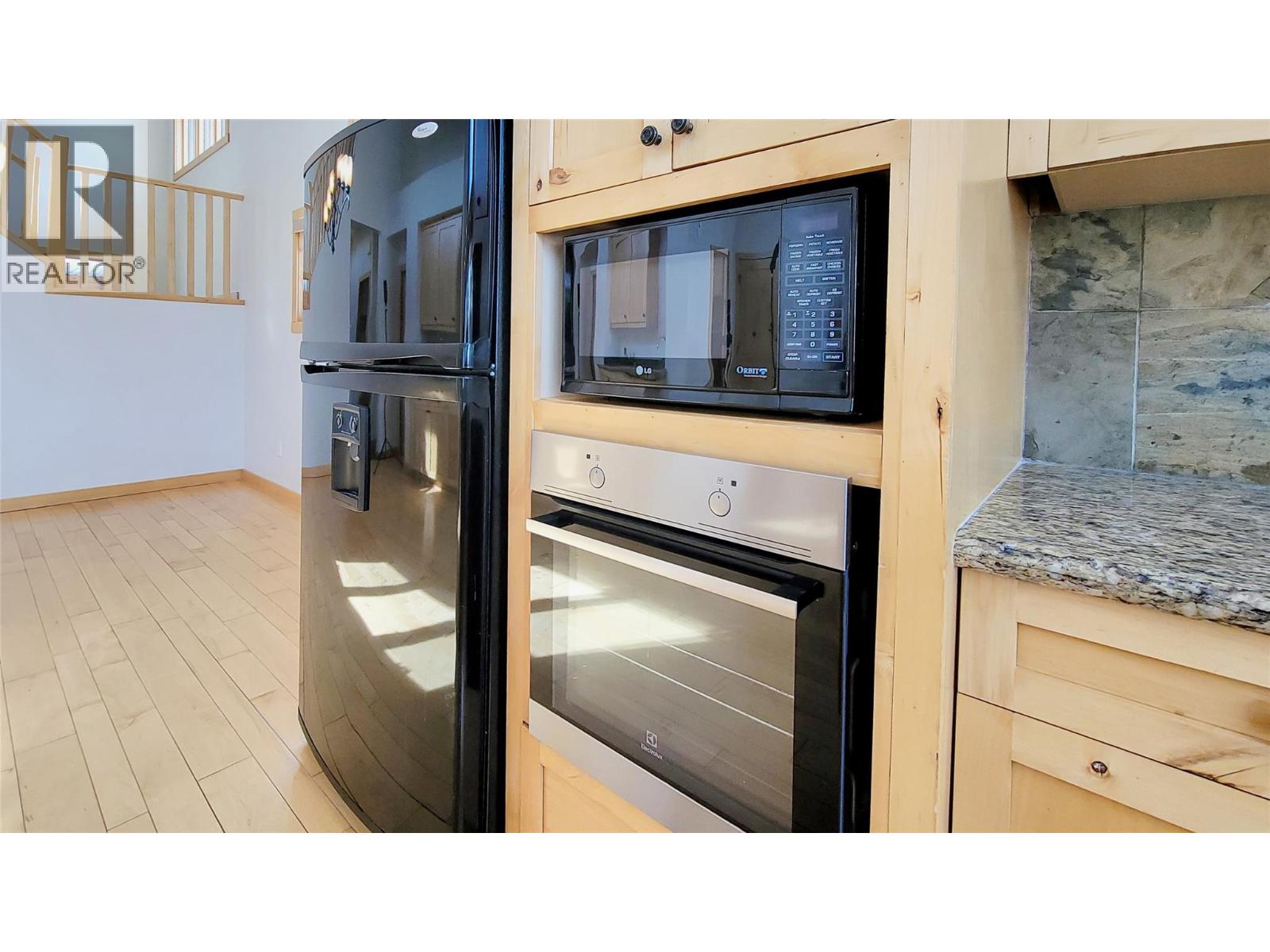 6800 COLUMBIA LAKE Road Unit# 21, Fairmont Hot Springs