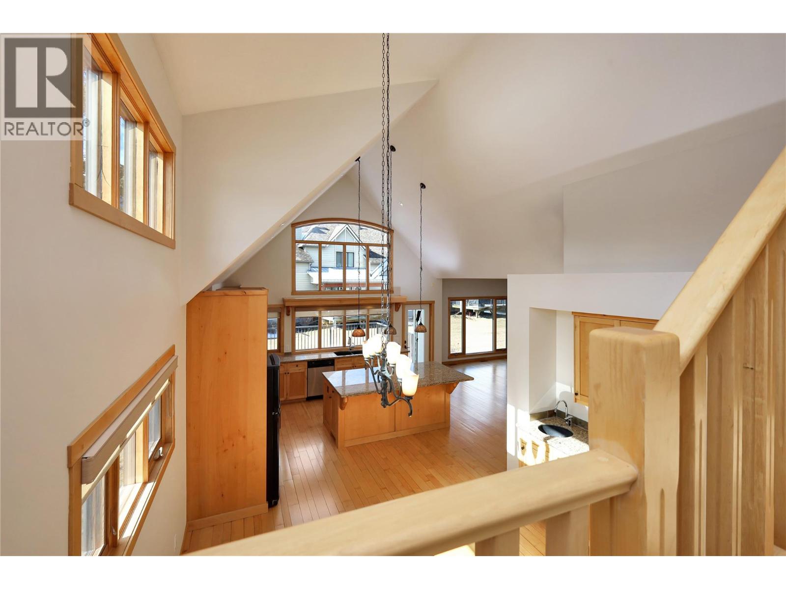 6800 COLUMBIA LAKE Road Unit# 21, Fairmont Hot Springs