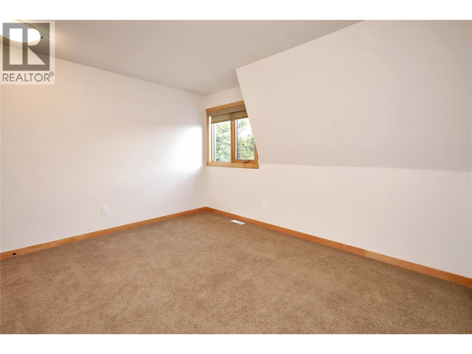 6800 COLUMBIA LAKE Road Unit# 21, Fairmont Hot Springs