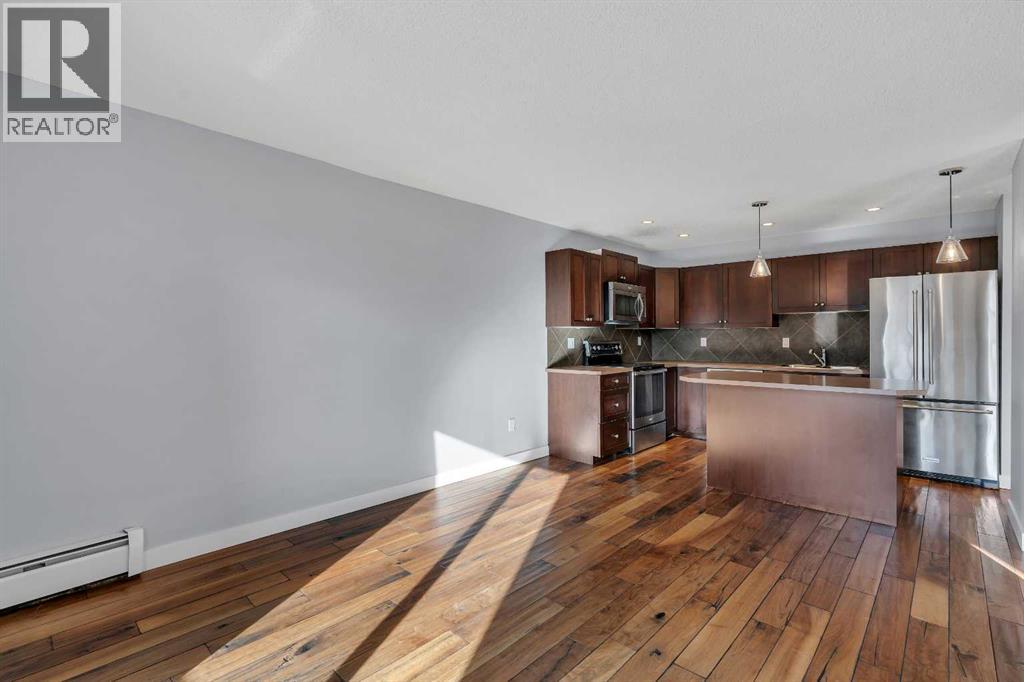 Single Family House for Sale in    Avenue SW Sunalta Calgary 