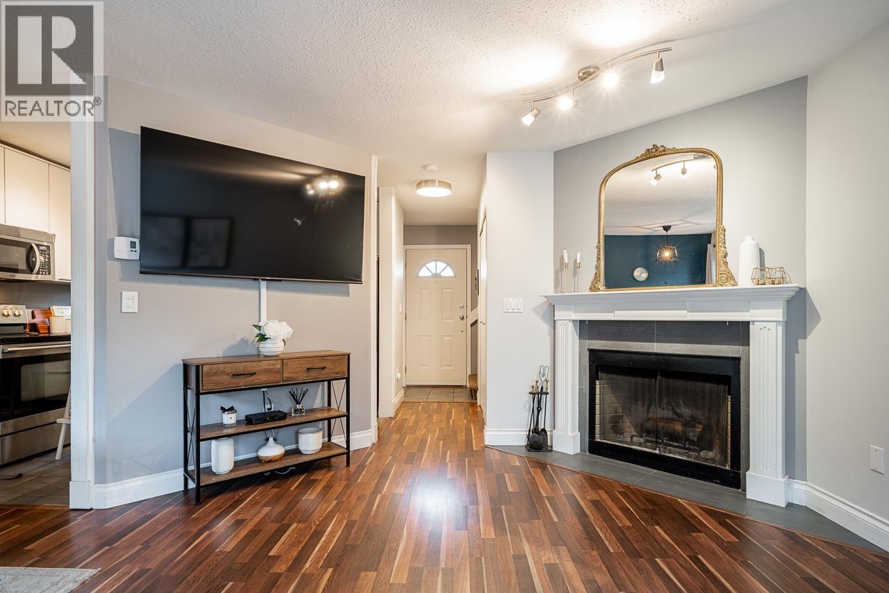 29 98 BEGIN STREET, Coquitlam