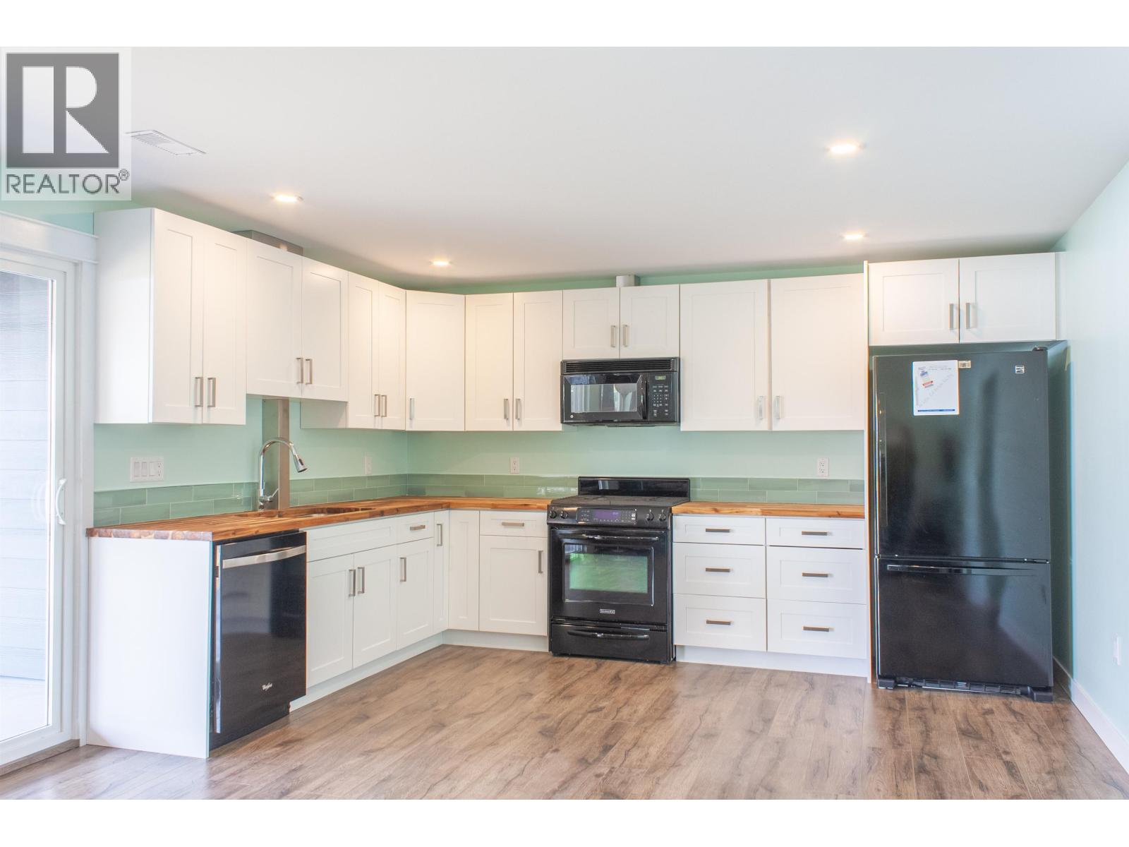 4116 MCKINLEY DRIVE, Lac La Hache