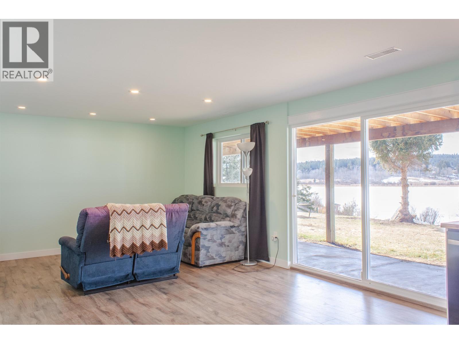 4116 MCKINLEY DRIVE, Lac La Hache