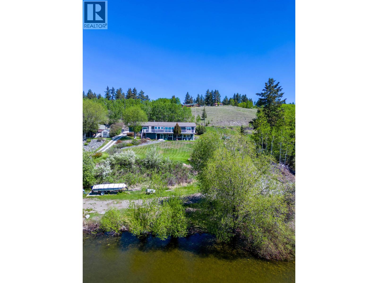 4116 MCKINLEY DRIVE, Lac La Hache