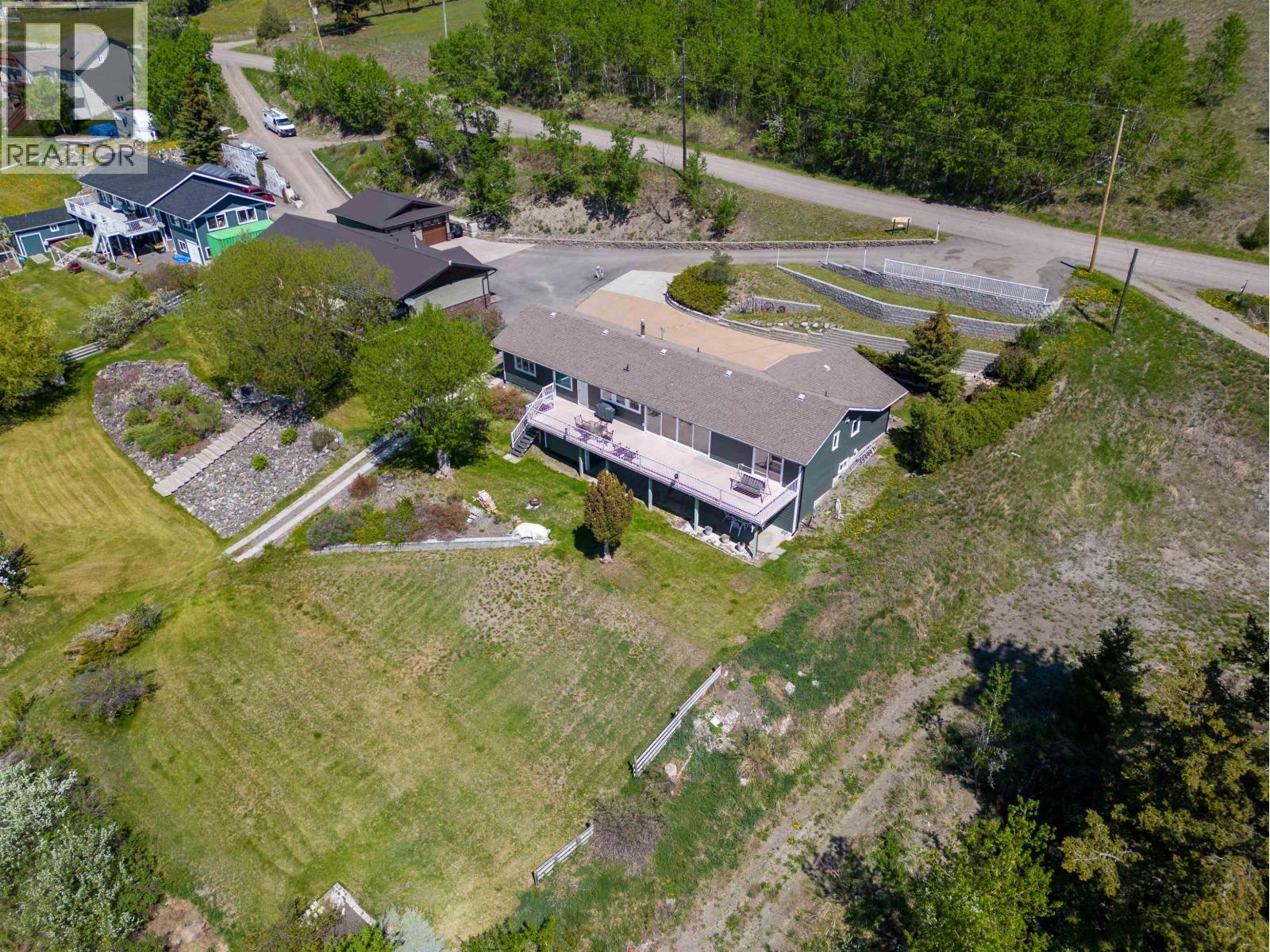 4116 MCKINLEY DRIVE, Lac La Hache