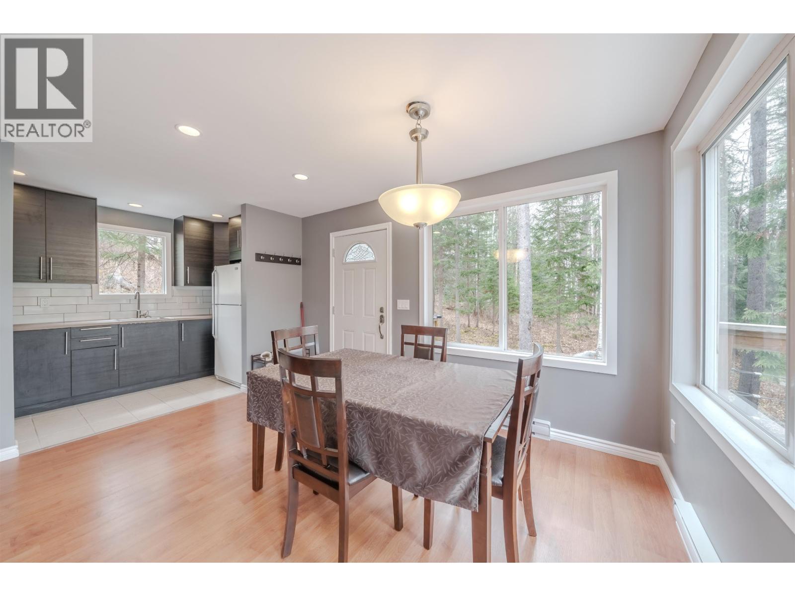 3595 CANDLE DRIVE, Canim Lake