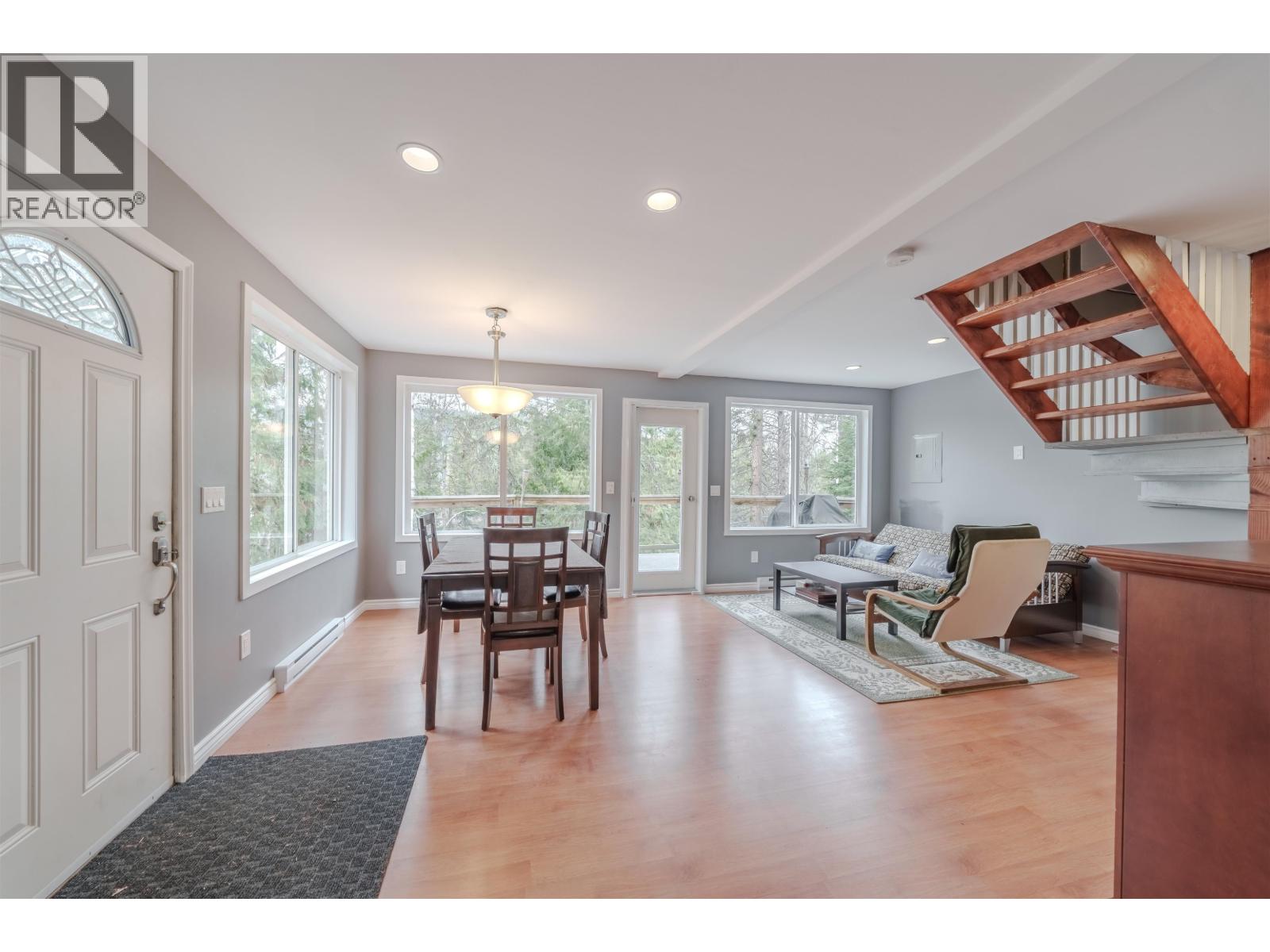 3595 CANDLE DRIVE, Canim Lake