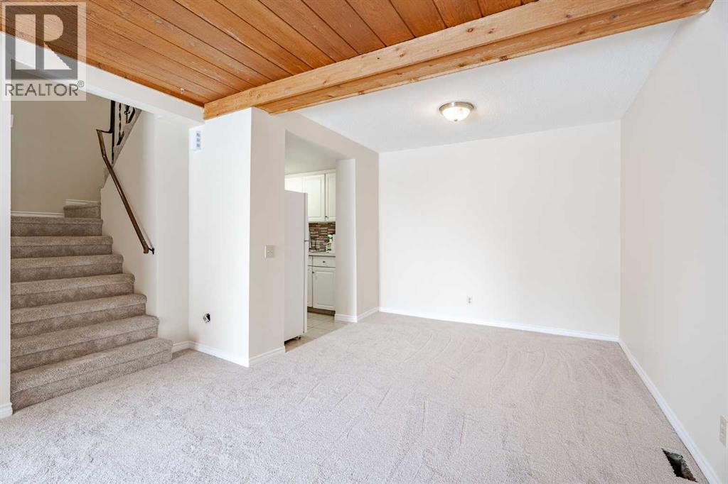 Single Family House for Sale in    Avenue SE Penbrooke Meadows Calgary 