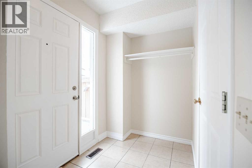 Single Family House for Sale in    Avenue SE Penbrooke Meadows Calgary 