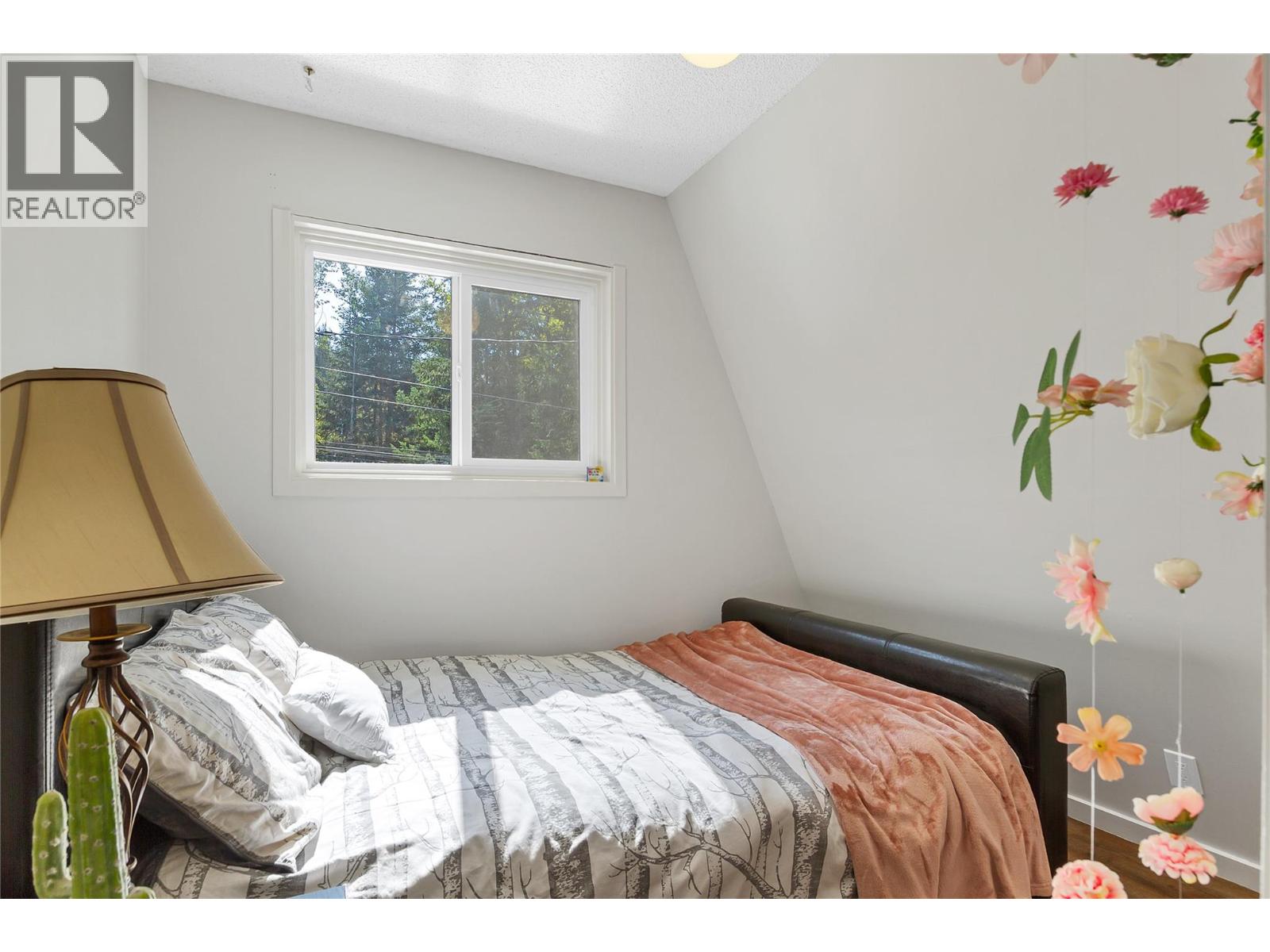 7171 Dixon Dam Road Unit# 18, Vernon