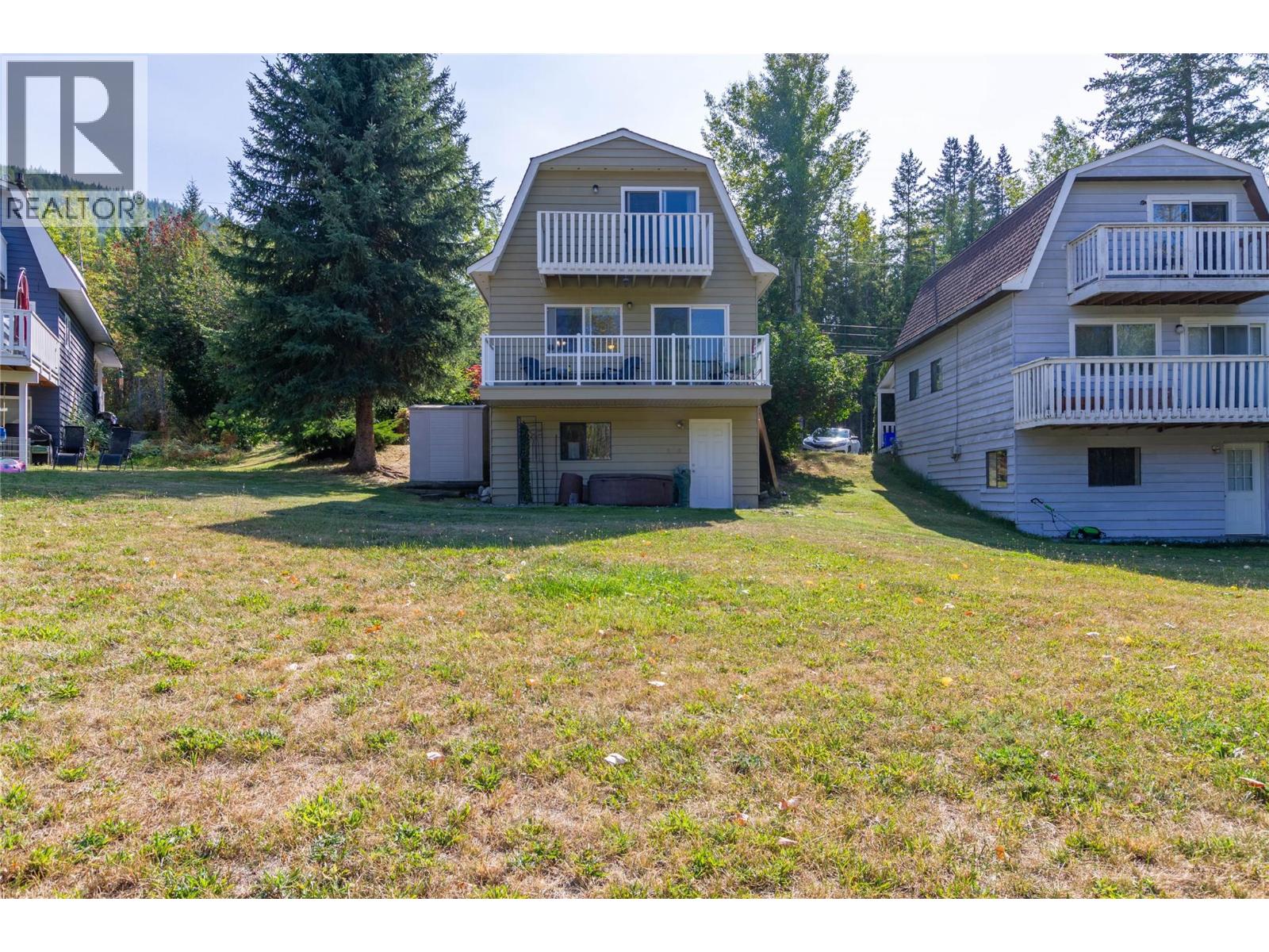 7171 Dixon Dam Road Unit# 18, Vernon