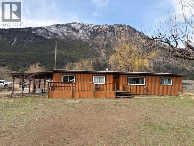 591 DAVIDSON Crescent, Lillooet