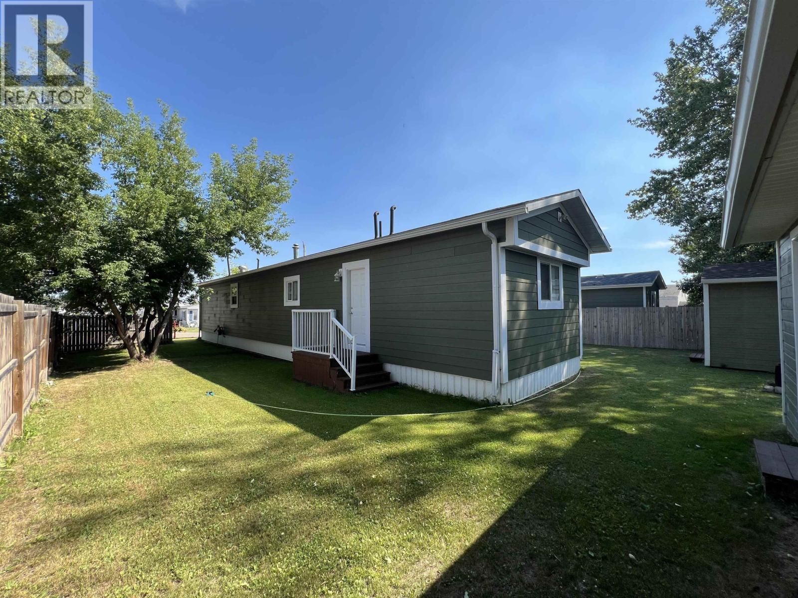 5223 41 STREET, Fort Nelson