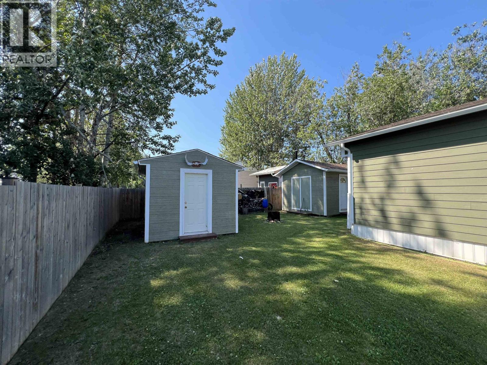 5223 41 STREET, Fort Nelson