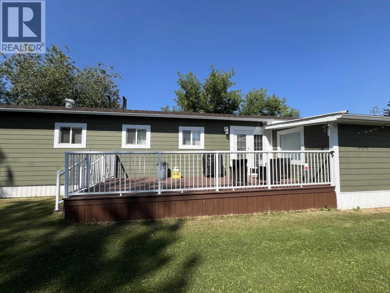 5223 41 STREET, Fort Nelson