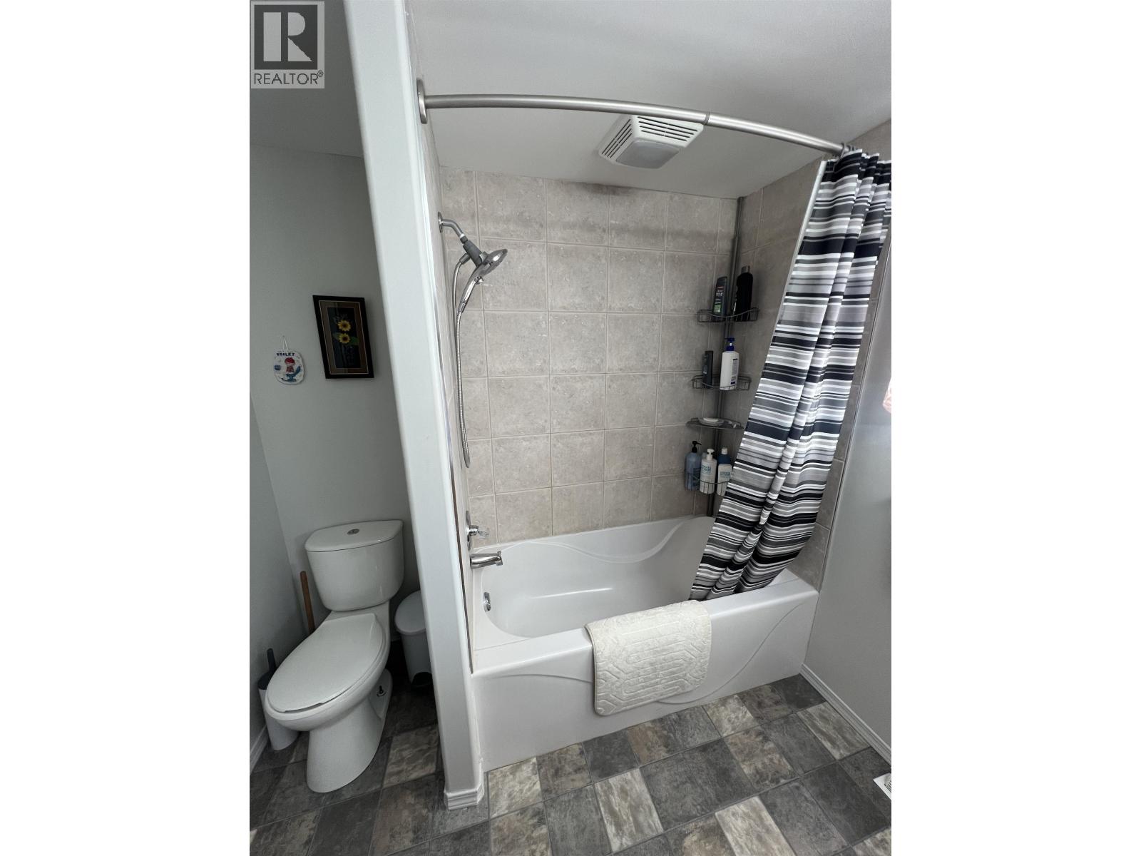 5223 41 STREET, Fort Nelson