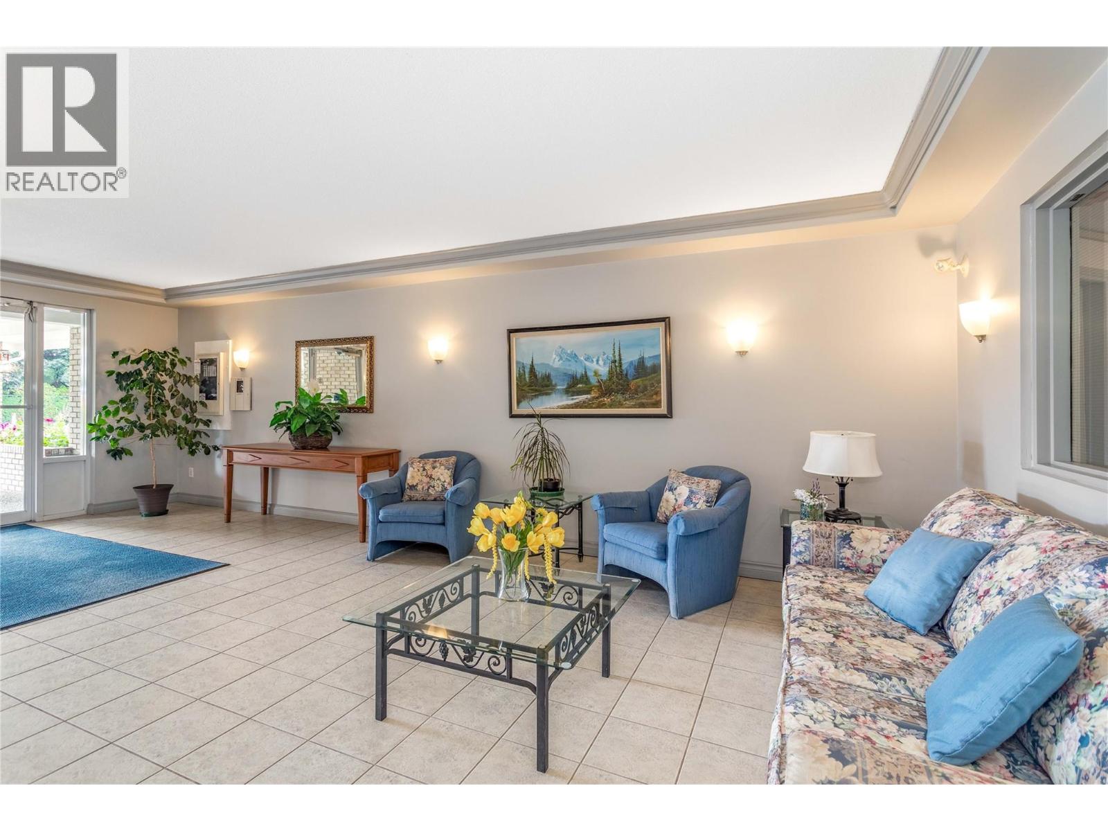 102 780 Houghton Road, Kelowna