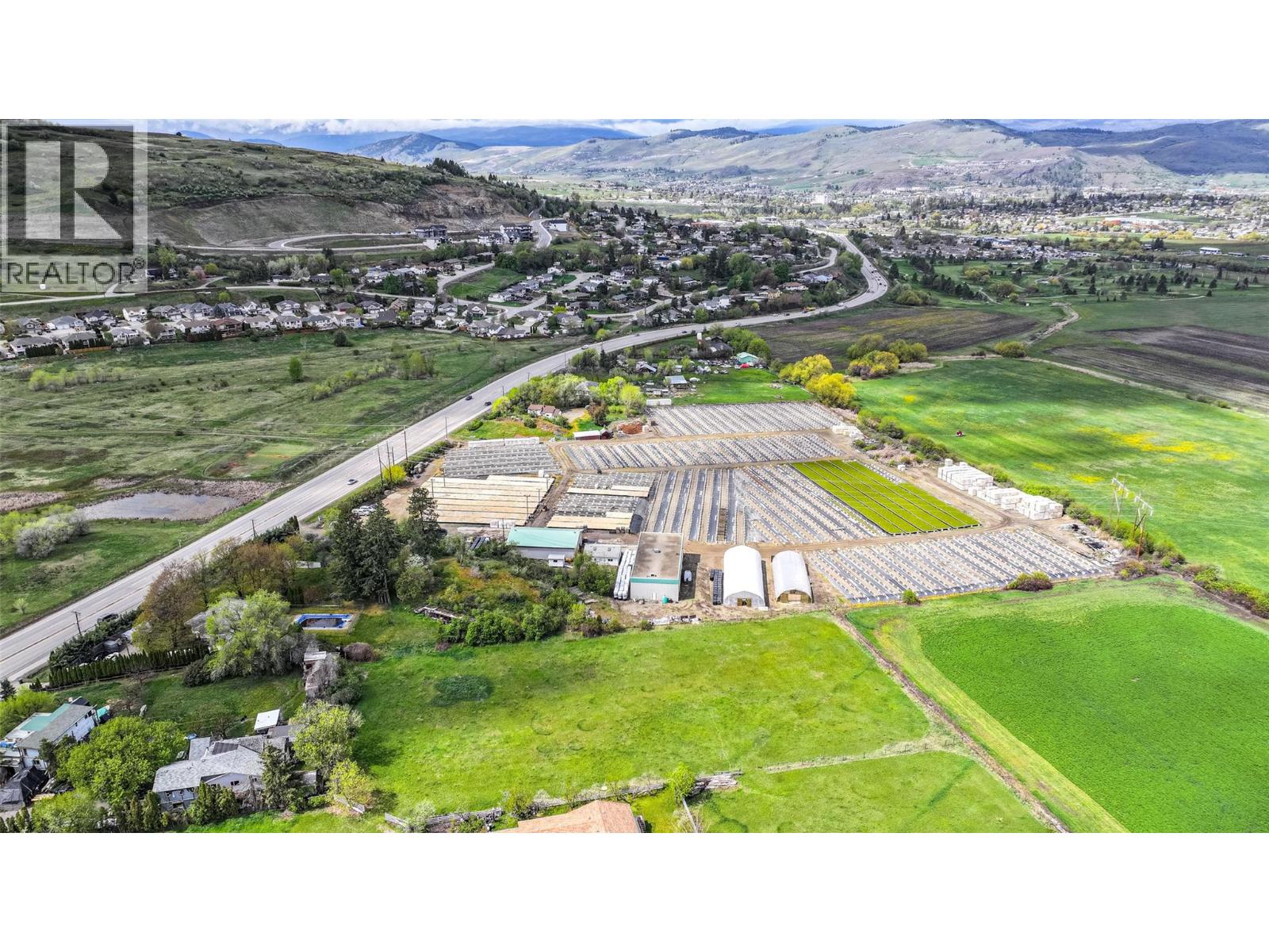  10003 6 Highway, Vernon