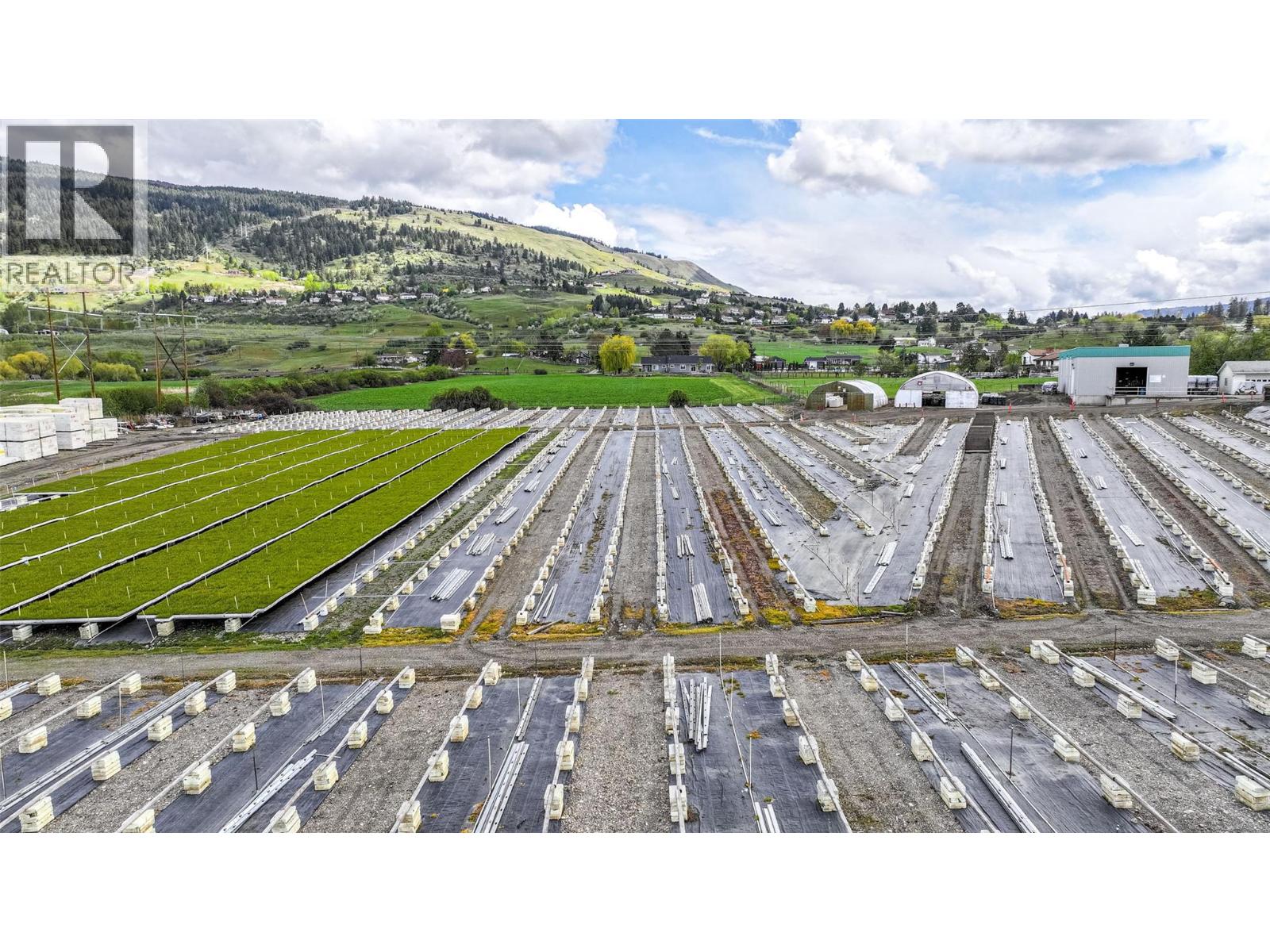  10003 6 Highway, Vernon