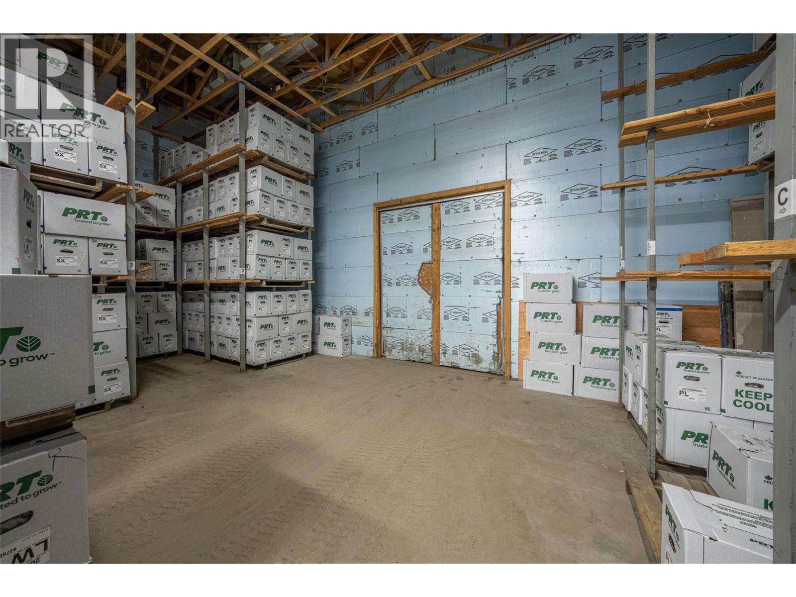  10003 6 Highway, Vernon