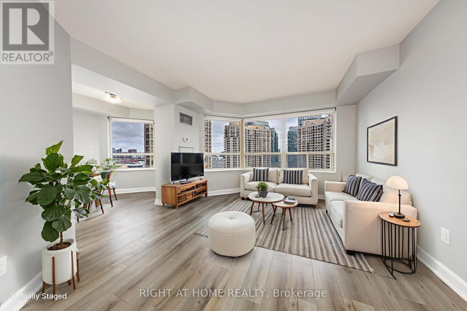 PH104 - 335 WEBB DRIVE