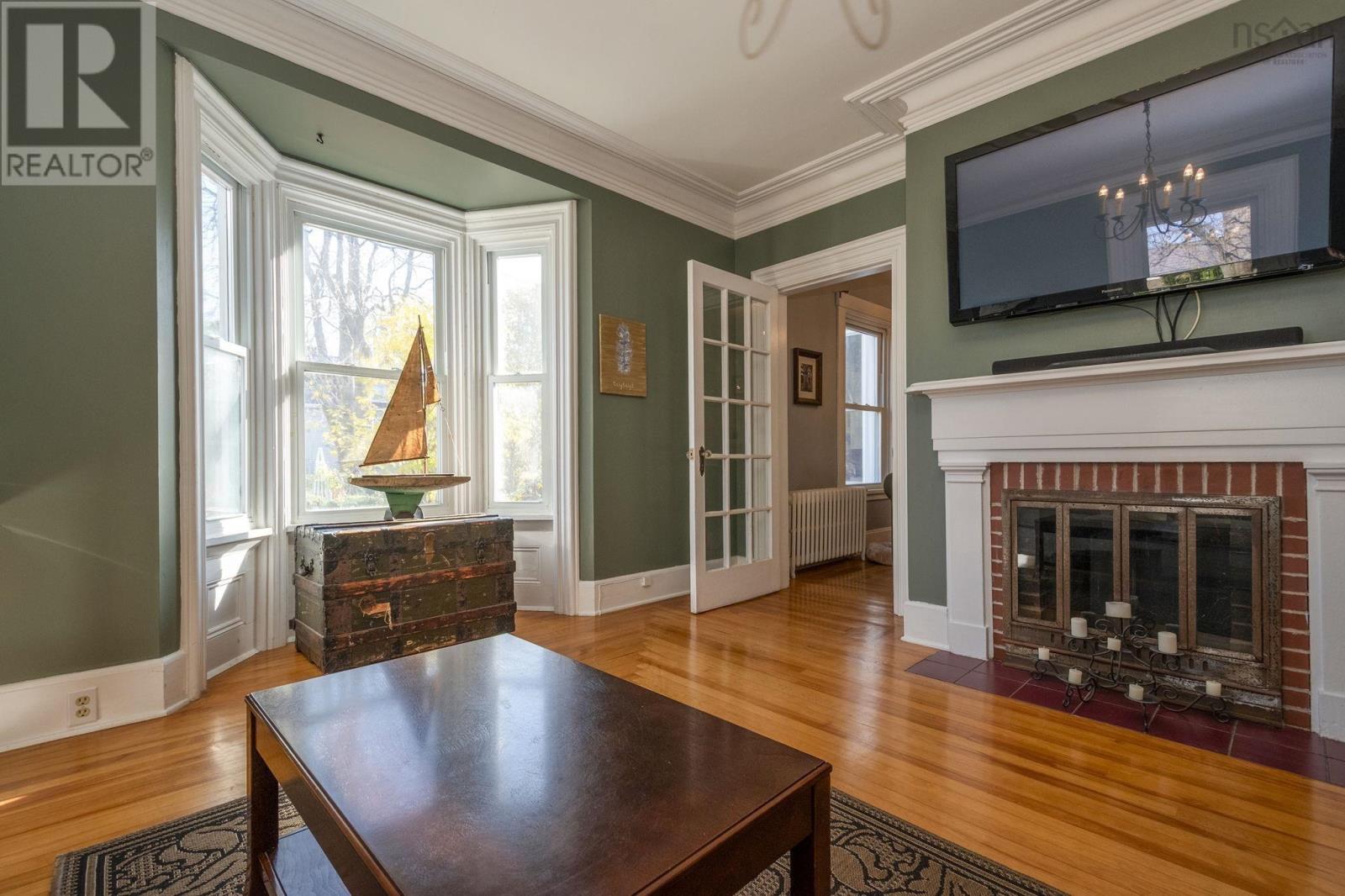 Property 19 of 49 of 17 Avon Street