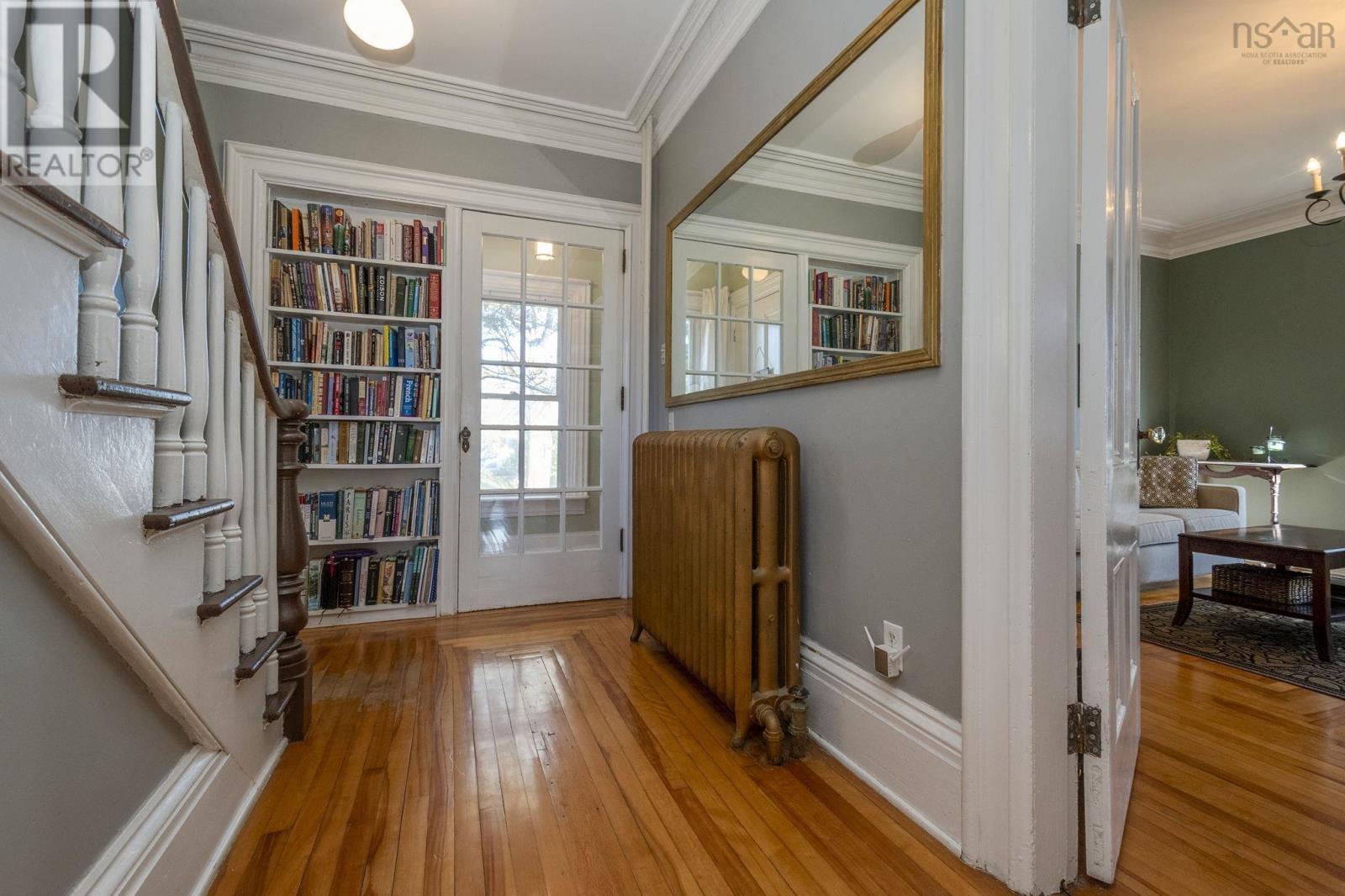 Property 21 of 49 of 17 Avon Street